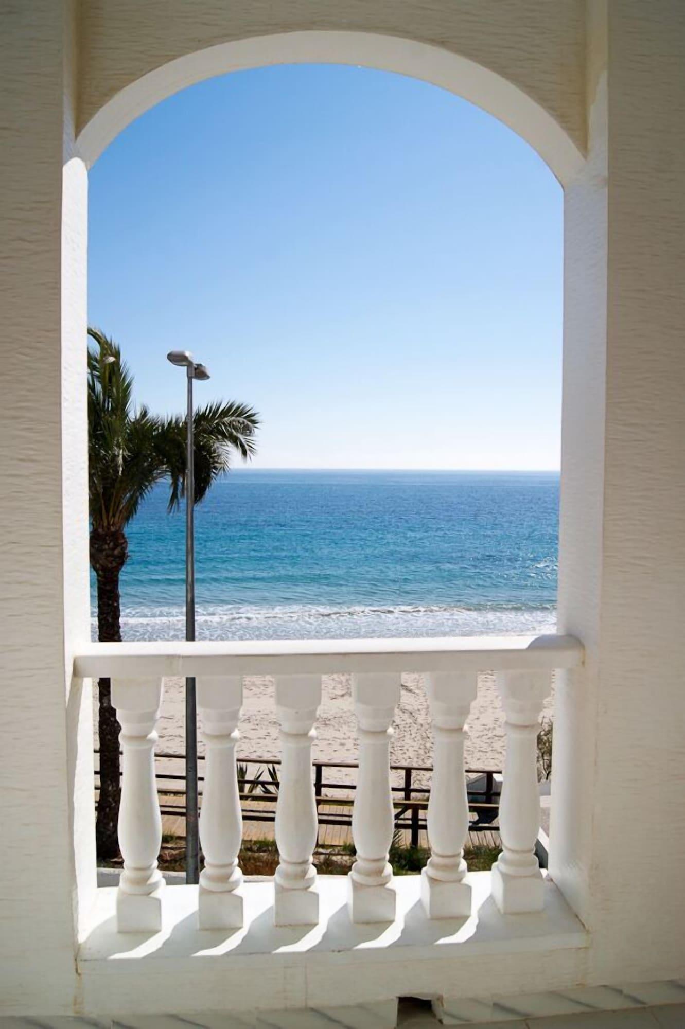 Riviera Beach Apartments Пилар де ла Орадада Екстериор снимка