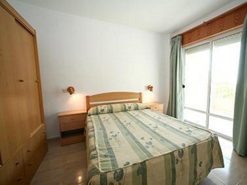 Riviera Beach Apartments Пилар де ла Орадада Екстериор снимка